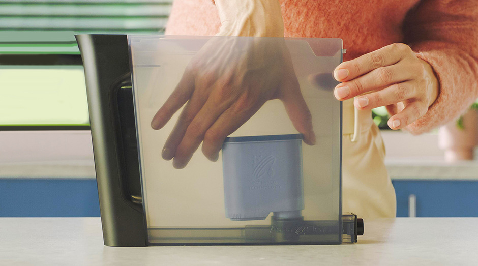 Automatický kávovar Philips Series 2300 LatteGo EP2330/10