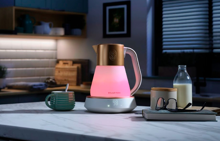 Rychlovarná konvice Russell Hobbs 27450-70 Calm