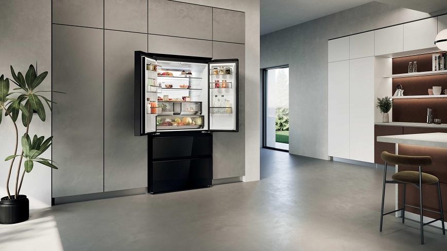 Americká lednice Haier HFR79F19DFGB černá