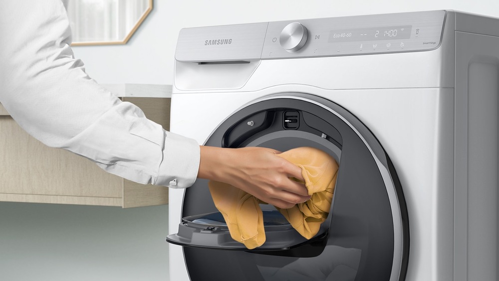 Pračka se sušičkou Samsung WD90T984ASH/S7 bílá