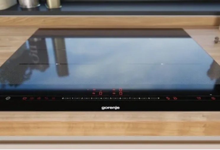 Indukční varná deska Gorenje Essential IT643BX7 BridgeZone černá