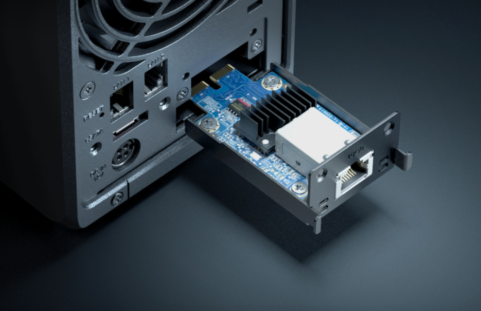 Datové úložiště (NAS) Synology DiskStation DS423 černé Synology DiskStation DS423
