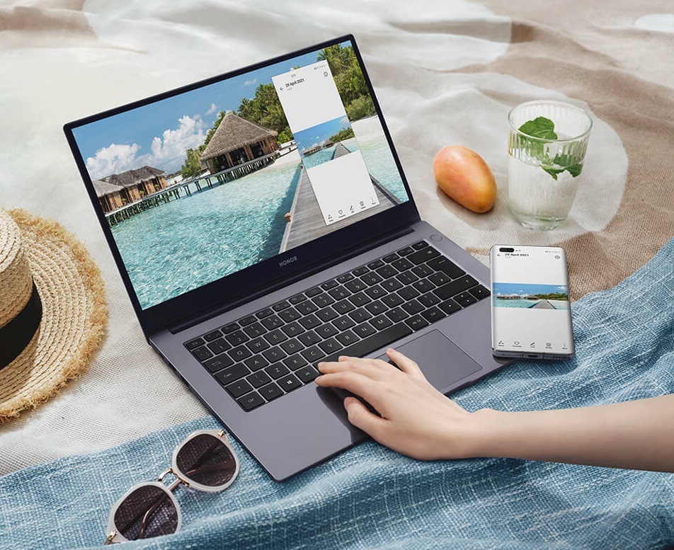 Notebook HONOR MagicBook X 15 šedý