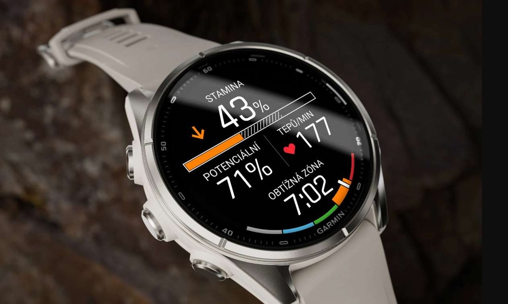Garmin fénix 9 mají perfektně čitelný AMOLED displej