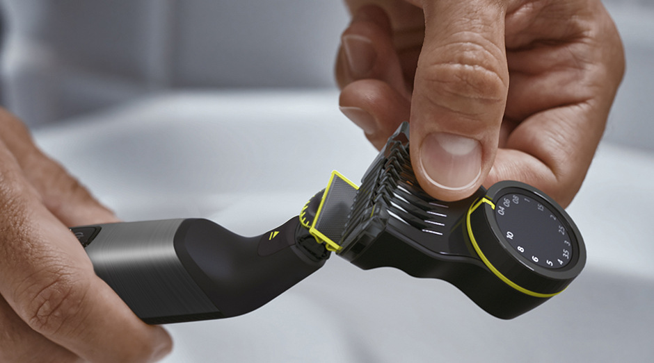 Zastřihovač vousů Philips OneBlade Pro 360 QP6551/15