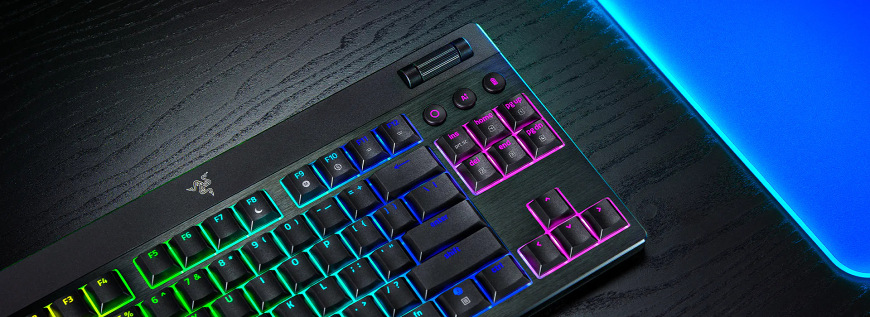 Klávesnice Razer BlackWidow V4 Low-profile Tenkeyless HyperSpeed (Yellow Switch), US layout černá Klávesnice Razer BlackWidow V4 Low-profile Tenkeyless HyperSpeed (Yellow Switch), US layout černá