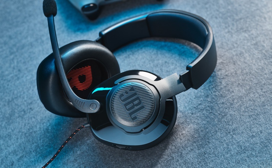 Headset JBL Quantum 200 černý