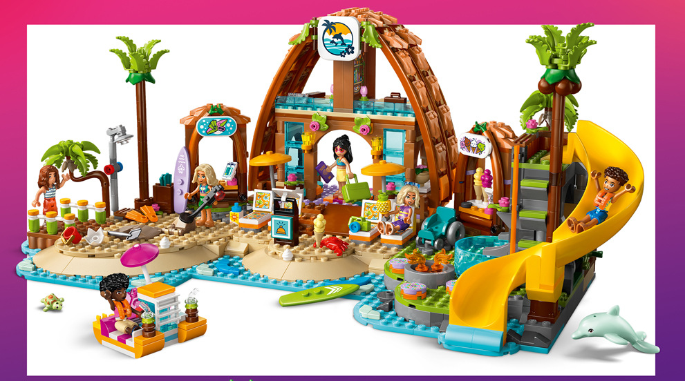 Stavebnice LEGO® Friends 42673 Rodinná dovolená u pláže Šlapadlo, surfy, šnorchly, ploutve a detektor kovů vybízejí k objevování pobřeží a hledání pokladu.