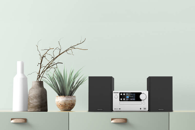 Mikrosystém KENWOOD M-725DAB černý/stříbrný KENWOOD M-725DAB-S
