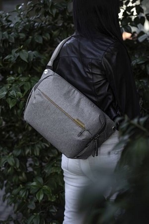 Brašna Peak Design Everyday Sling 10L (v2) šedá