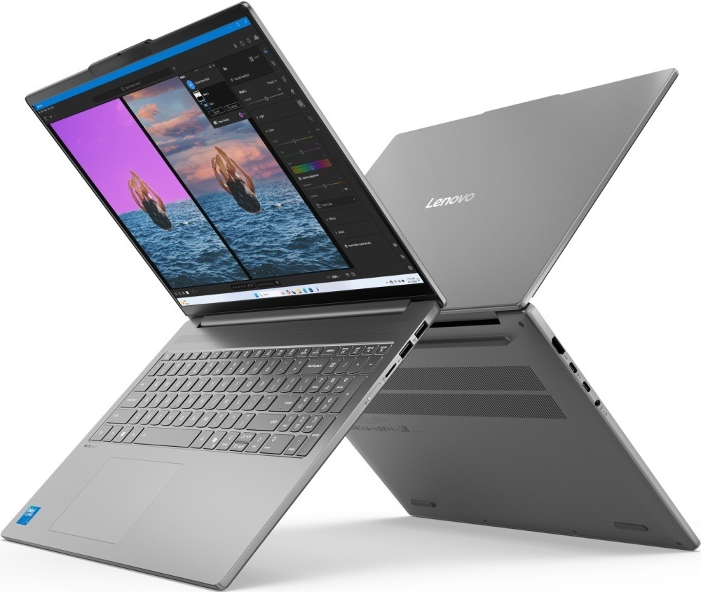 Notebook Lenovo IdeaPad Slim 5 16IMH10 šedý Otevřený notebook Lenovo při pohledu šikmo zepředu a zezadu s viditelným displejem, zadní stranou a porty na obou stranách