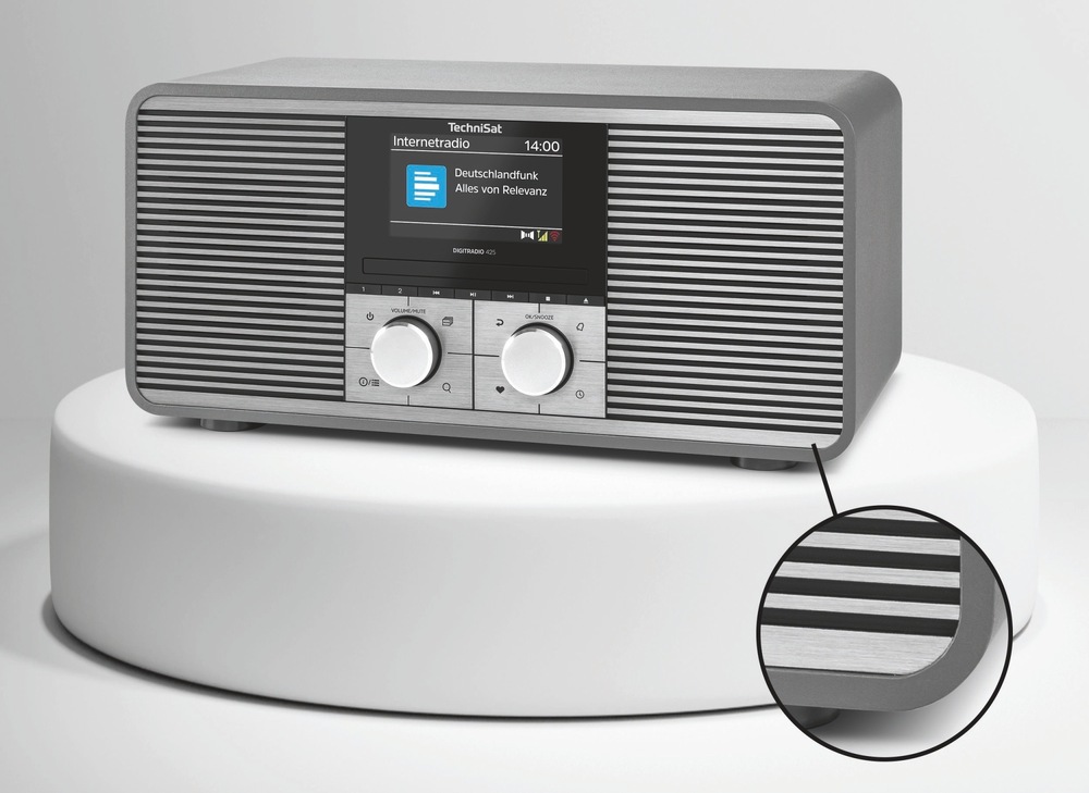 TechniSat DIGITRADIO 425 těží i z nadčasového designu