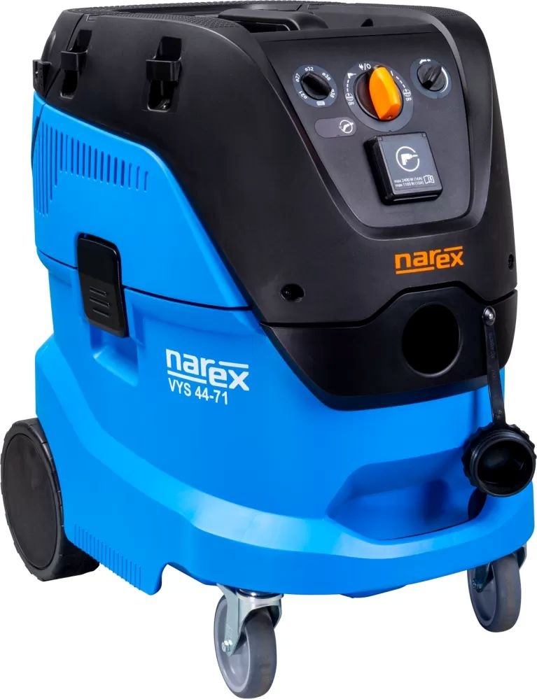 Průmyslový vysavač Narex VYS 44-71 M 65406760 Detailní záběr zblízka na průmyslový vysavač Narex VYS 44-71 M