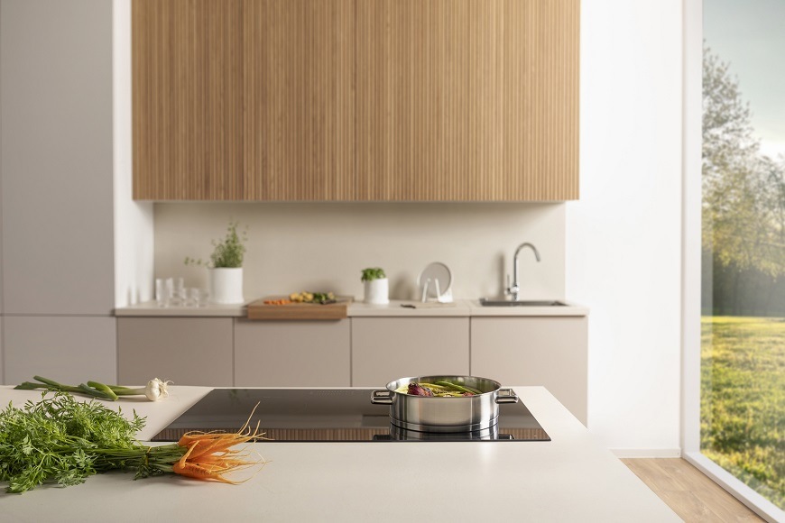 Indukční varná deska Gorenje GI8432BSCWF, černá