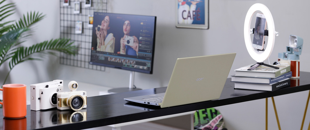 Notebook Acer Swift X (SFX14-42G-R7B5) stříbrný