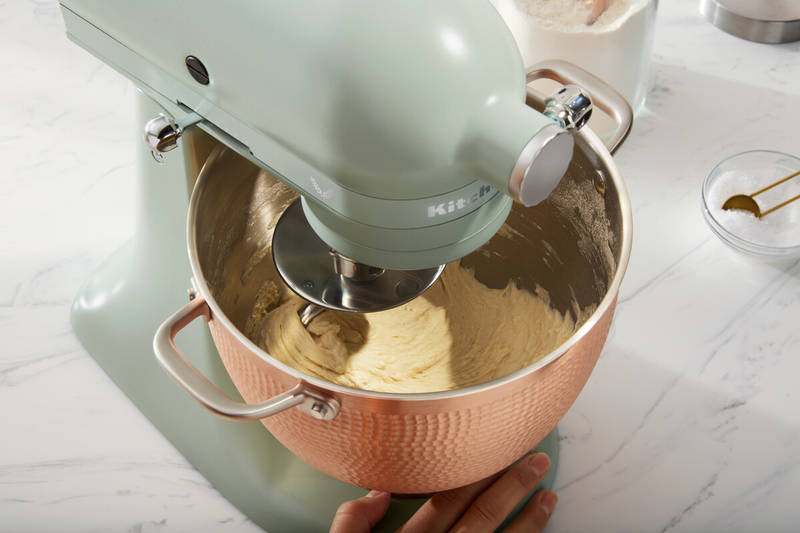 Kuchyňský robot KitchenAid Artisan 5KSM180LEELB Kuchyňský robot KitchenAid Artisan 5KSM180LEELB