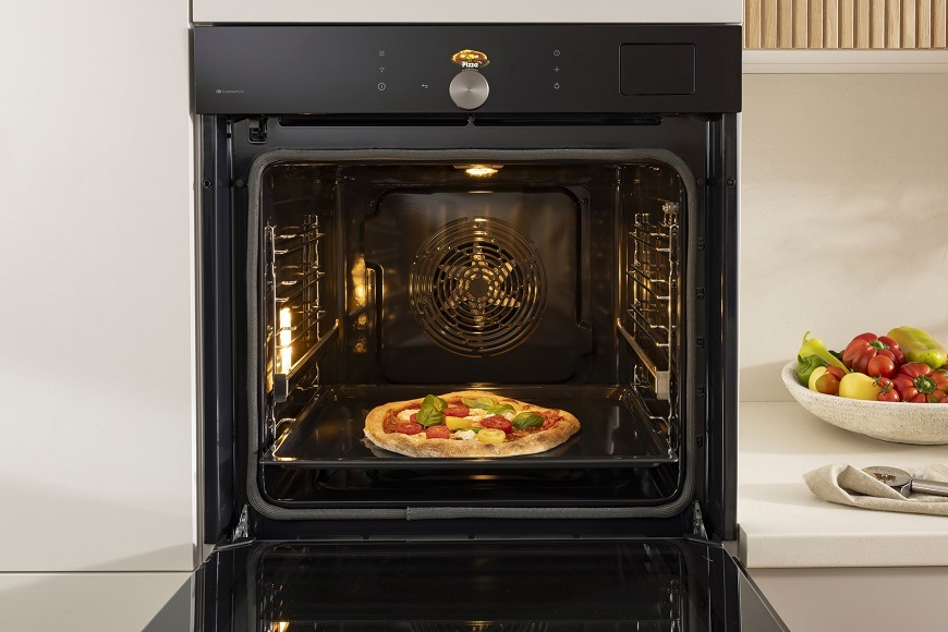 Trouba Gorenje G800 BSA6138B černá Vestavná trouba Gorenje BSA6138B, černá, pizza program