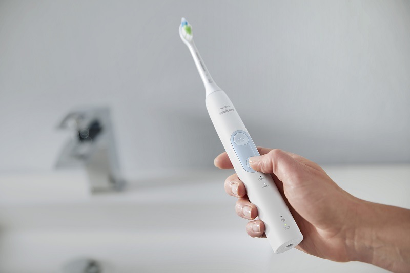 Zubní kartáček Philips Sonicare 4500 HX6839/28 bílý Zubní kartáček Philips Sonicare 4500 HX6839/28 bílý