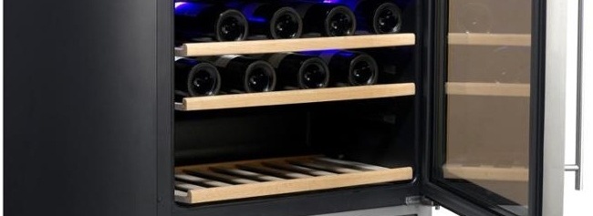 Vinotéka Guzzanti GZ 51A černá