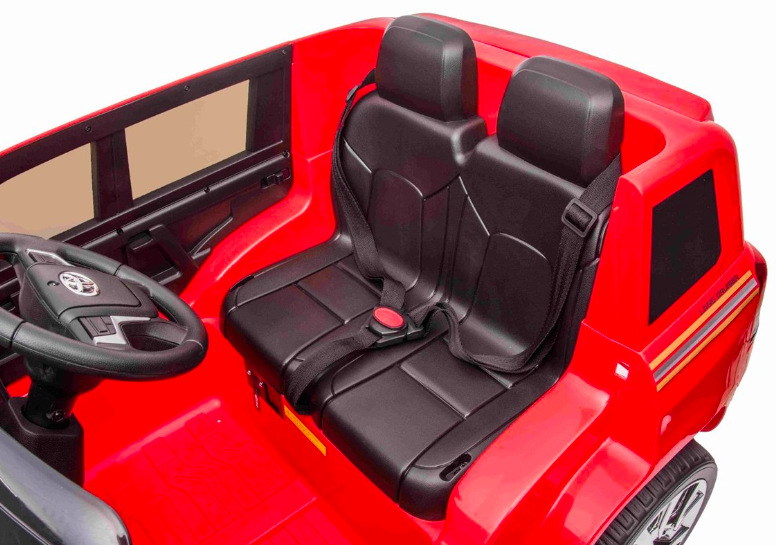 Elektrické auto Beneo Toyota Landcruiser 12V červené