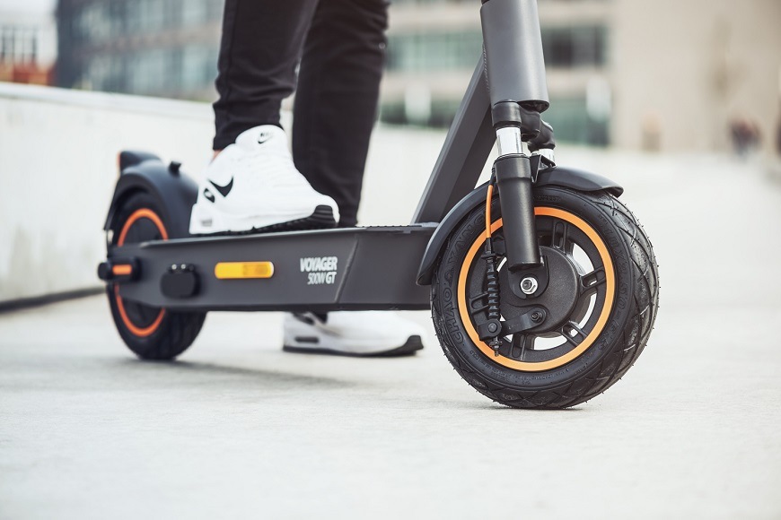 Elektrická koloběžka GoGEN VOYAGER GT S901 černá Koloběžka GOGS901GT, brzdy