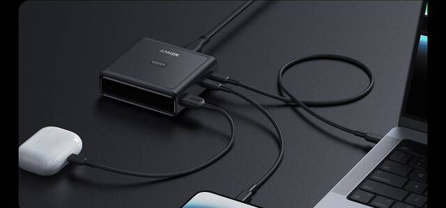 Nabíječka Anker Charging Base 100W pro powerbanky Anker Prime černá Nabíječka Anker Charging Base 100W pro powerbanky Anker Prime černá
