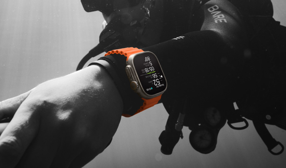 Chytré hodinky Apple Watch Ultra 2 GPS + Cellular, 49mm pouzdro z titanu - modrý oceánský řemínek