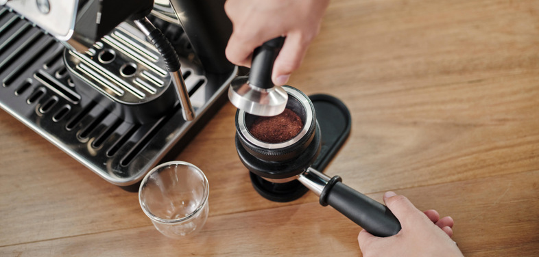 Pákový kávovar De'Longhi La Specialista ARTE EC9155.MB černý/stříbrný Espresso De'Longhi EC 9155 MB La Specialista ARTE