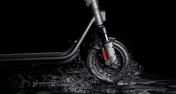 Elektrická koloběžka Segway eKickScooter F2 Pro EII antracitová Elektrická koloběžka Segway eKickScooter F2 Pro EII antracitová