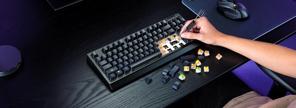 Klávesnice Razer BlackWidow V4 Tenkeyless HyperSpeed - US Layout černá