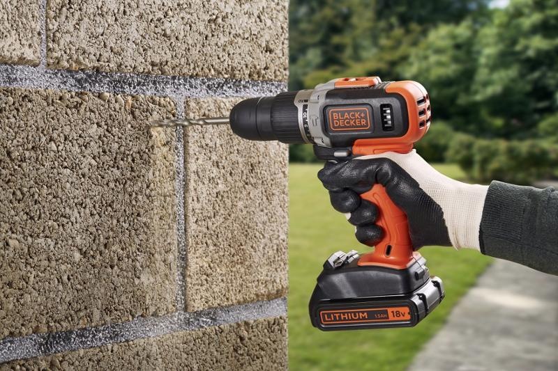 Aku vrtačka Black-Decker BCD003C1-QW (s baterií) Aku vrtačka Black-Decker BCD003C1-QW (s baterií)
