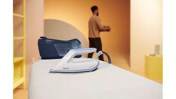 Žehlicí systém Philips PerfectCare PSG6026/20 modrý