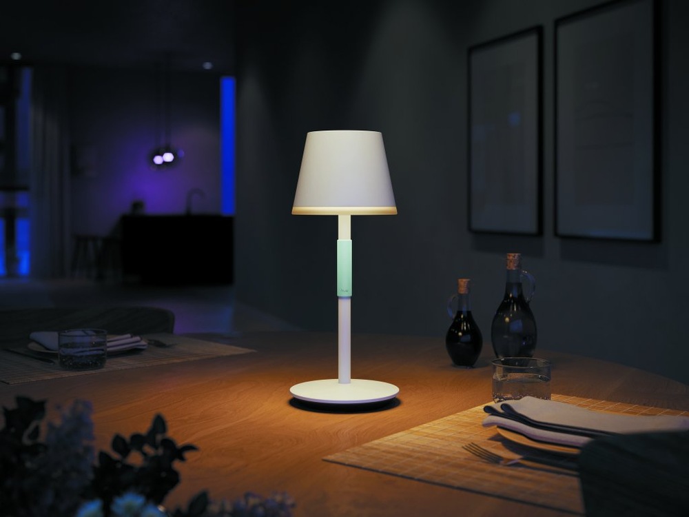 Stolní LED lampička Philips Hue Go bílá Stolní LED lampička Philips Hue Go bílá