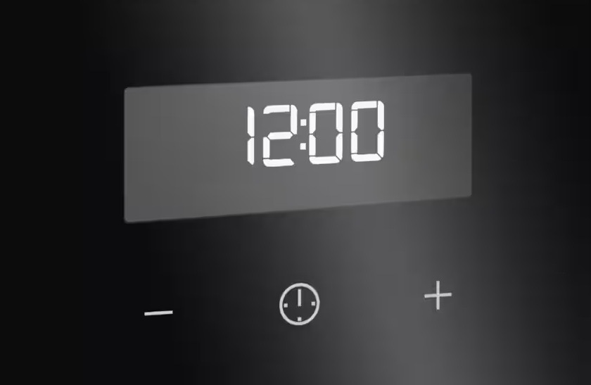 LED displej s časovačem trouby Electrolux.