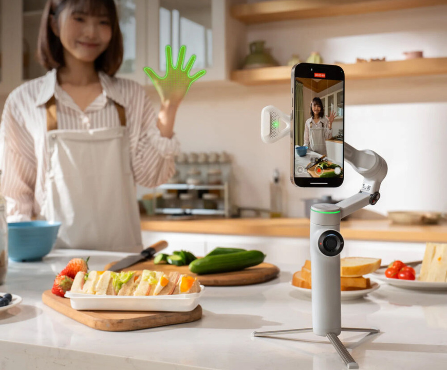 Insta360 Flow 2 Standard Bundle, šedá