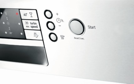 Myčka nádobí Bosch Silence Plus SMU46KS01E nerez