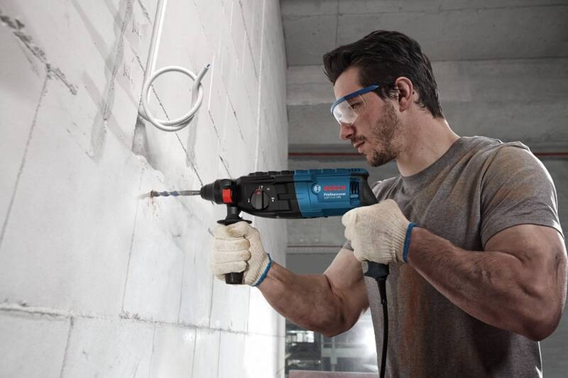 Kladivo Bosch Professional GBH 240