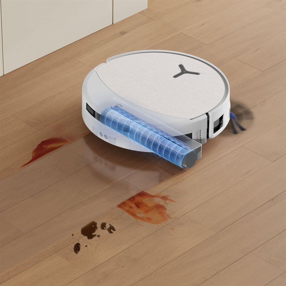 Součástí robotického vysavače od ECOVACS je 27cm mycí válec OZMO ROLLER 3.0, takže umí kromě vysávání také vytřít podlahu.