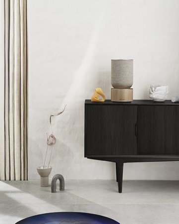 Reproduktor Bang & Olufsen BeoSound Balance černý Reproduktor Bang & Olufsen BeoSound Balance černý
