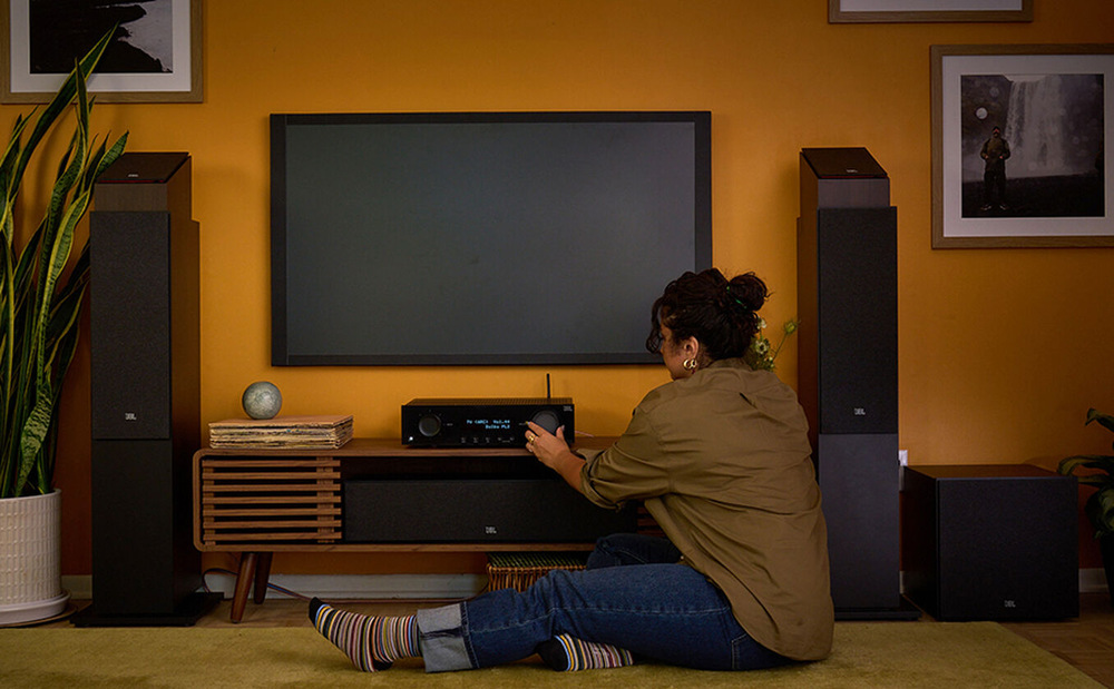AV Receiver JBL MA310 černý AV Receiver JBL MA310 černý