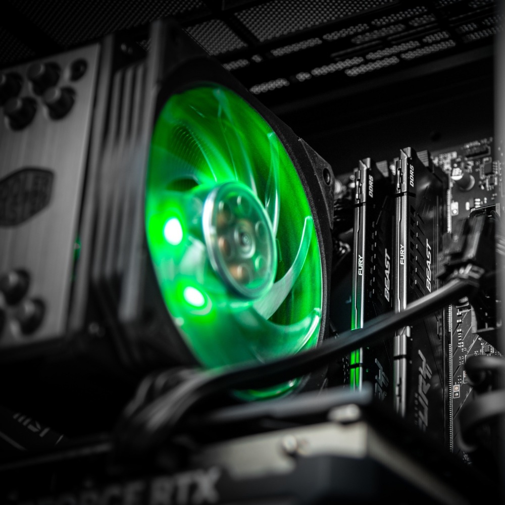 Herní počítač Lynx Challenger + Norton 360 STANDARD 10 GB + VPN 1 uživatel/1 zařízení na 1 rok černý Herní počítač Lynx Challenger + Norton 360 STANDARD 10 GB + VPN 1 uživatel/1 zařízení na 1 rok černý