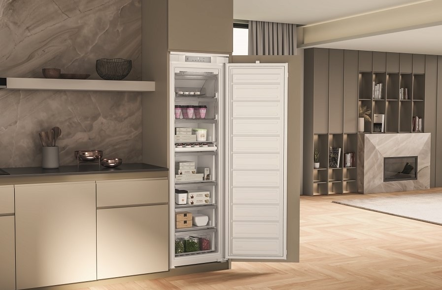 Mraznička Whirlpool WHSD18F083C1 P, šuplíková vestavná, kuchyně, interiér, kuchyňská linka, domácnost
