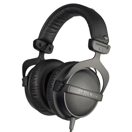 Sluchátka Beyerdynamic DT 770 M 80 ohm černá