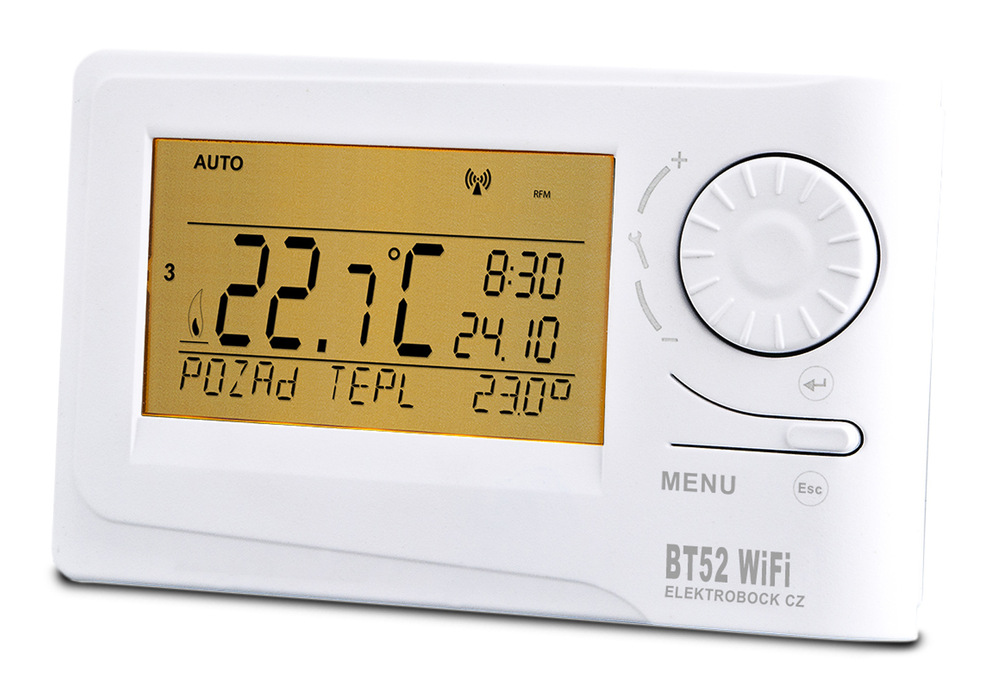 Detail LCD displeje termostatu Elektrobock BT52 WiFi se zobrazením teploty, času a režimu vytápění