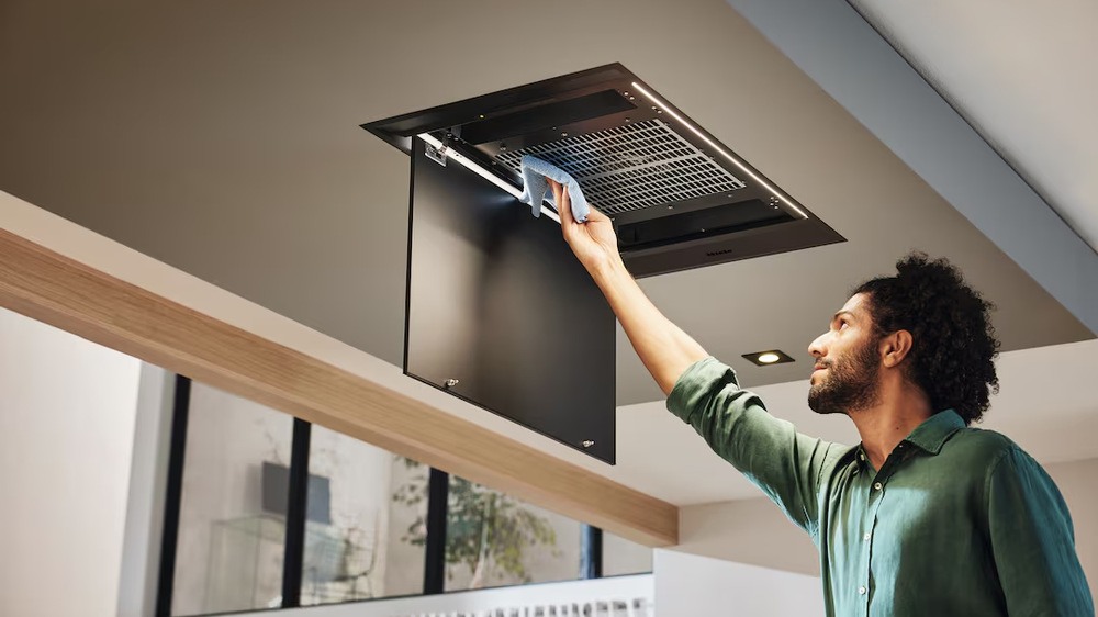 Odsavač par Miele DAH 2960 Escala obsidian černý
