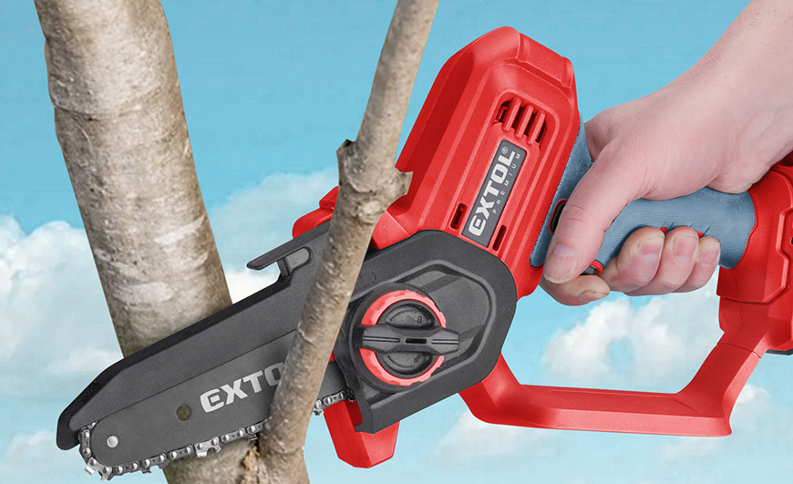 Řetězová pila Extol Premium 8891922 (s baterií) Řetězová pila Extol Premium 8891922 (s baterií)
