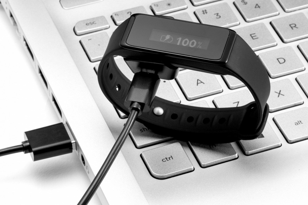Fitness náramek, voděodolný, Bluetooth 4.0, Android/iOS, černý (TX-72) Fitness náramek, voděodolný, Bluetooth 4.0, Android/iOS, černý (TX-72)