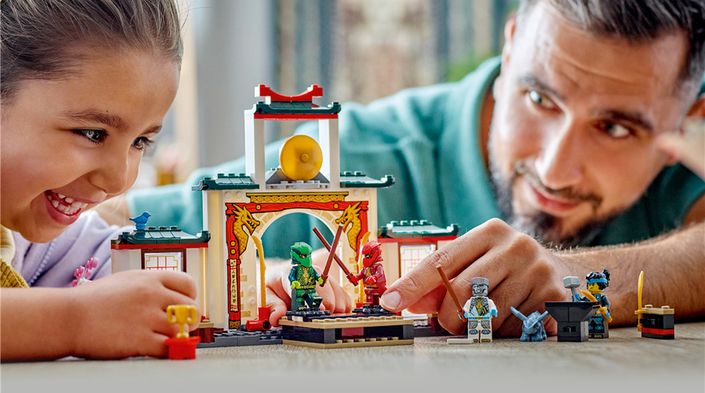 Stavebnice LEGO® NINJAGO® 71831 Chrám nindžů Spinjitzu Začátečnická kostka, 158 dílků a 3D návod usnadní dětem stavbu vlastního chrámu.
