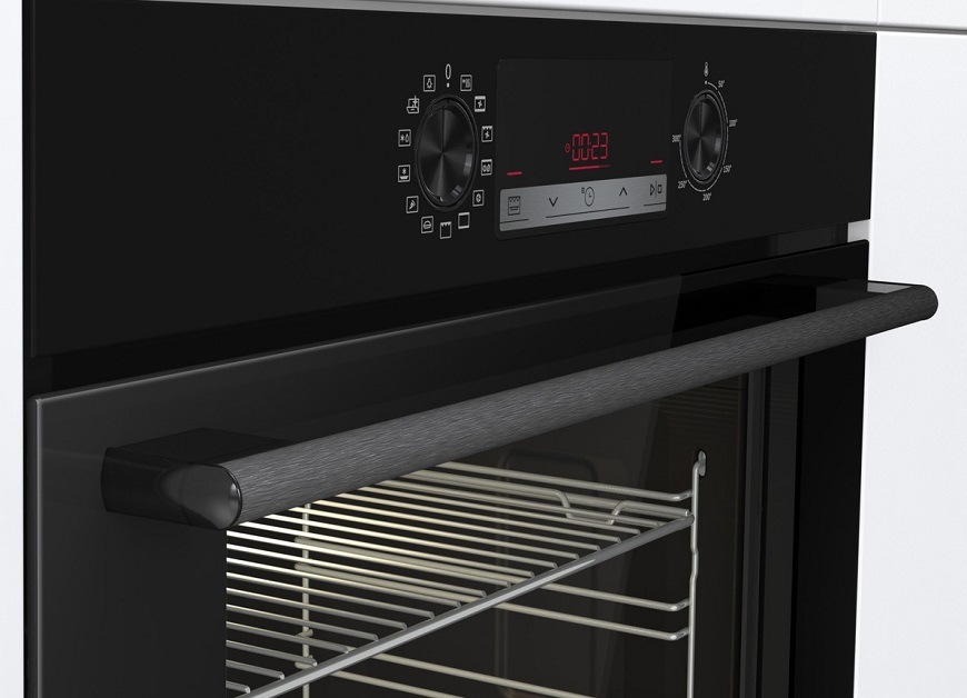 Vestavná trouba Mora VT544DB, černá, EcoClean