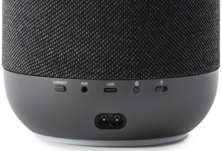 Reproduktor Denon Home 200 černý Detail konektorů na zadní straně reproduktoru Denon Home 200